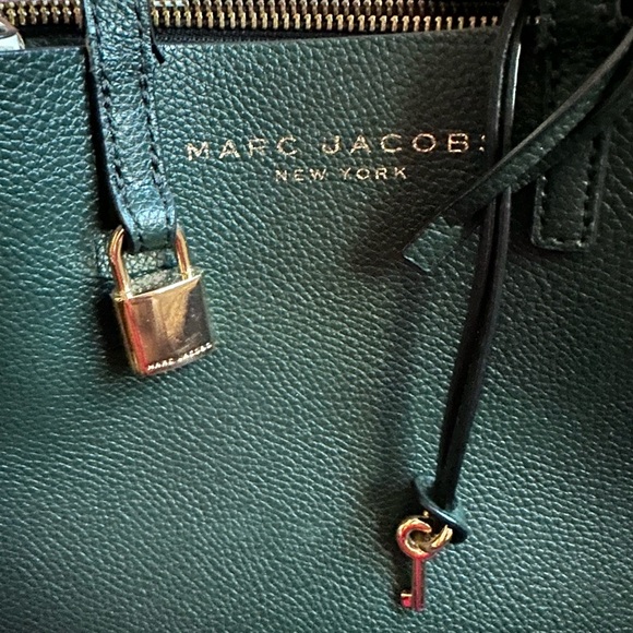 AUTHENTIC MARC JACOB - Picture 5 of 8